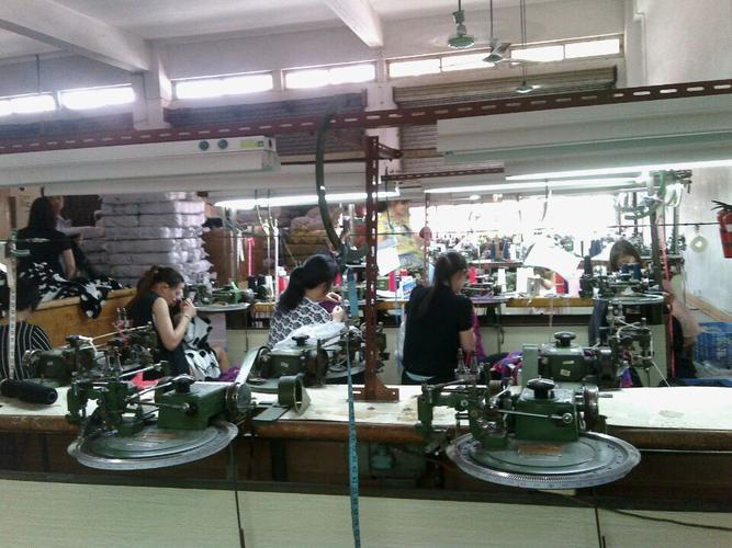 淘工厂-2015冬季针织帽子女式毛线帽子厂家直销来图来样加工定制